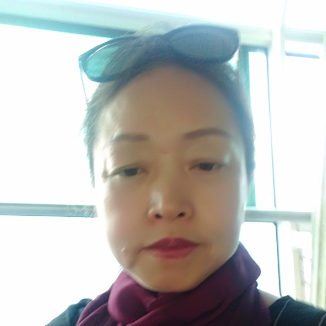 冷眸笑隐形的照片