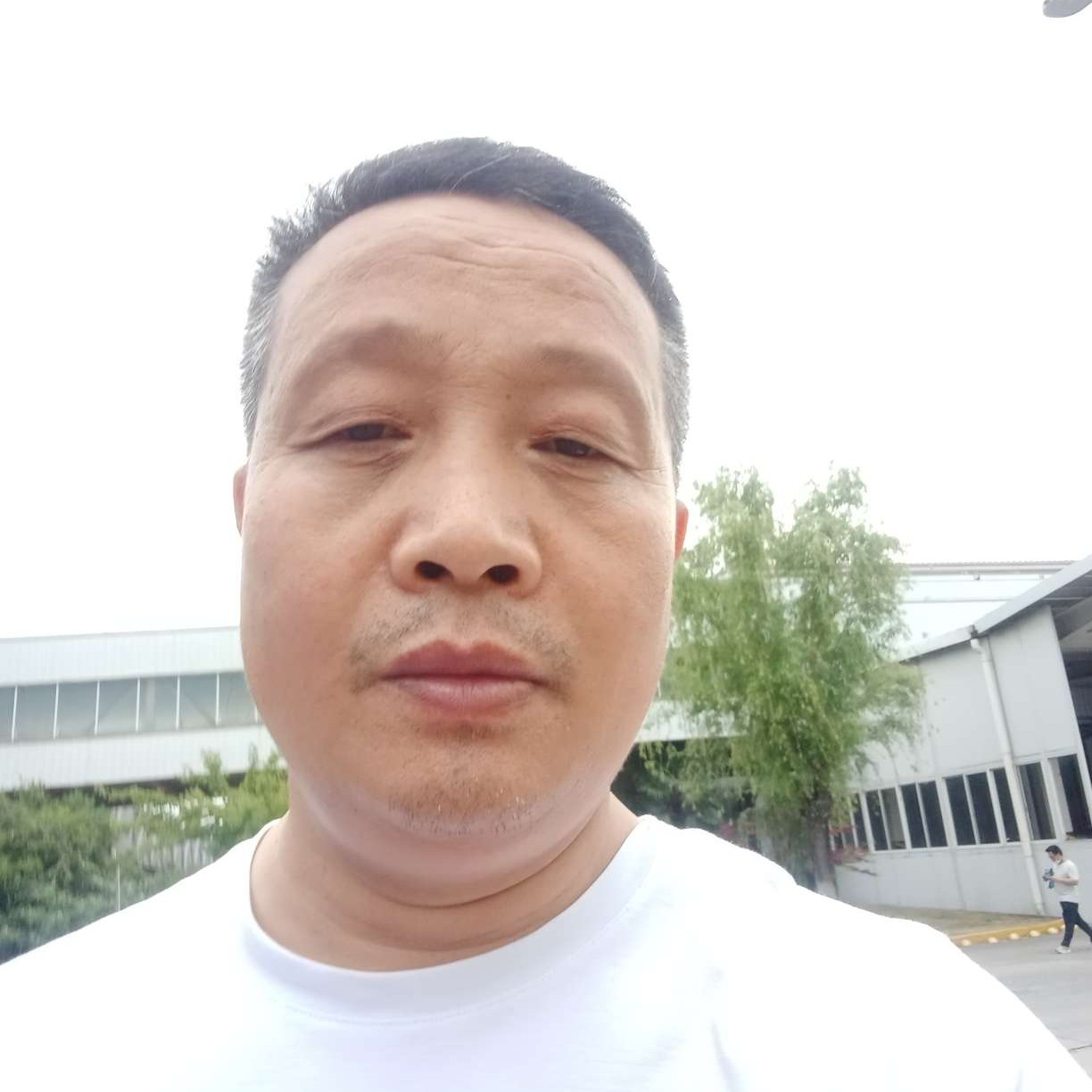 浮波有友好的照片