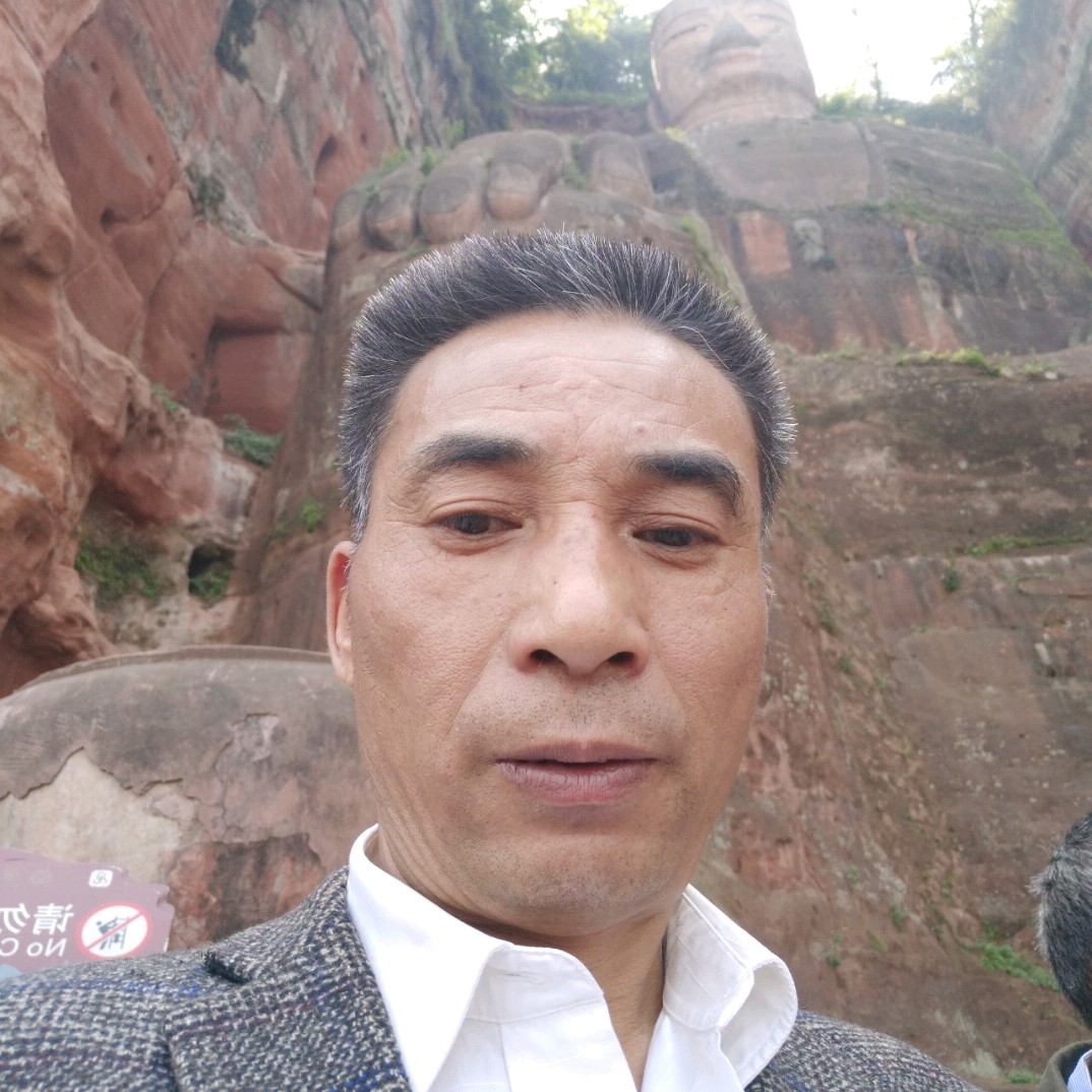 乐观吃醋离歌的照片