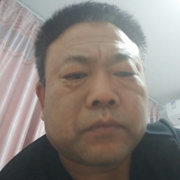 不抱怨靠自己的照片
