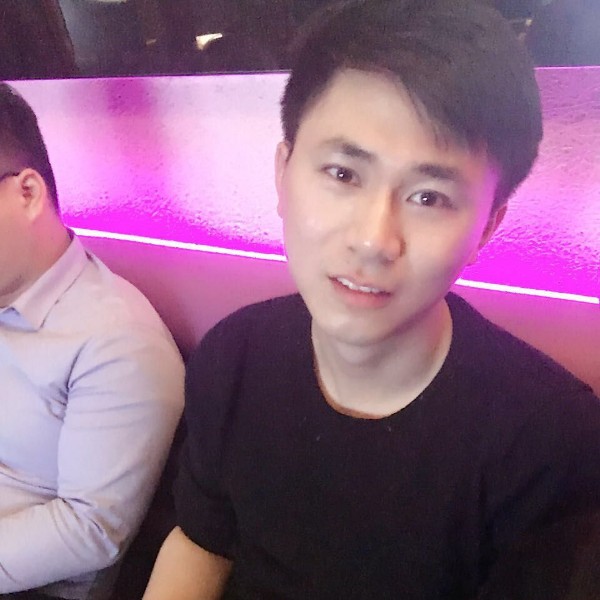 端庄打幻殇的照片