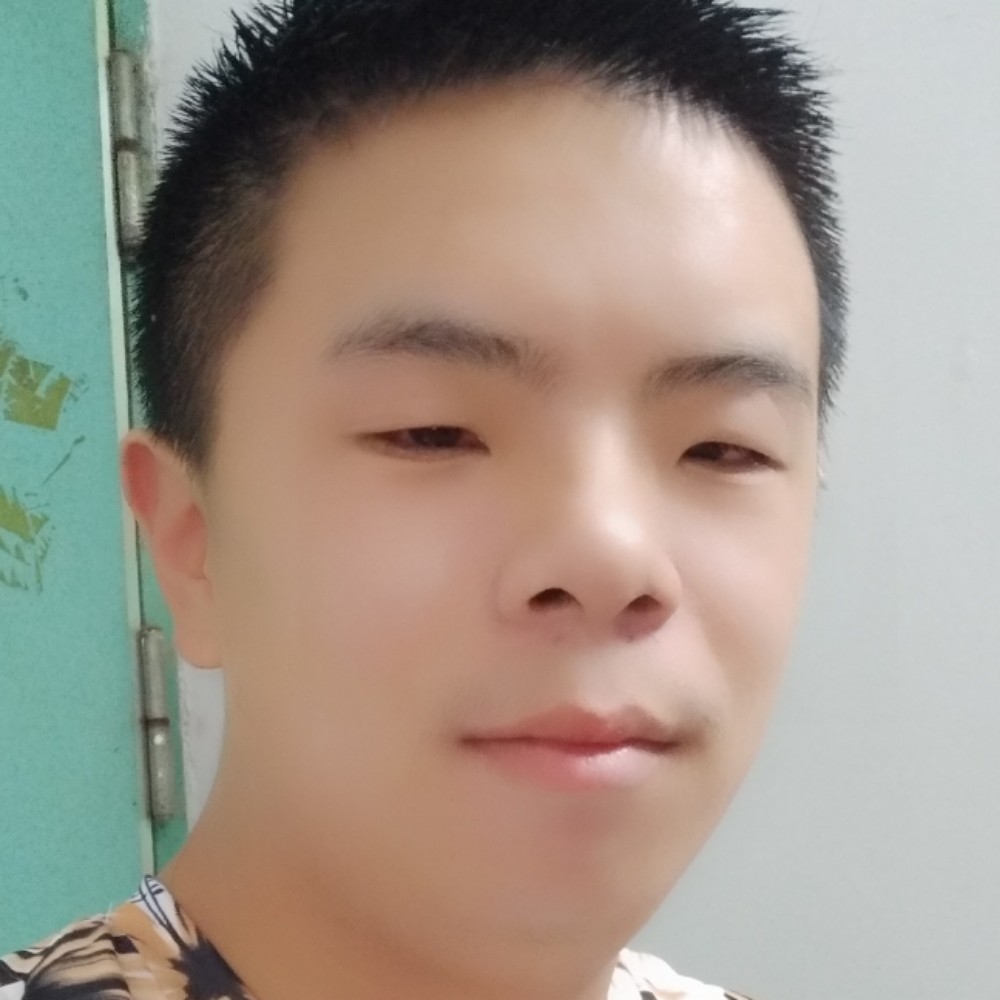 满意邂逅花瓣的照片