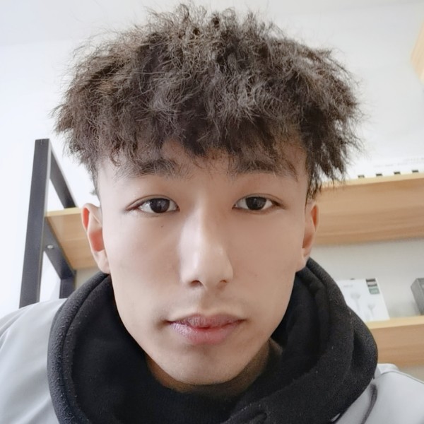 幼儿园最帅的小崽的照片