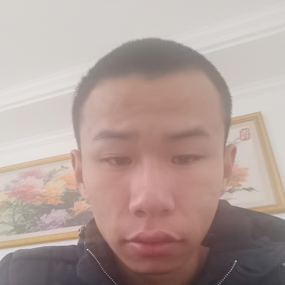 水杯邂逅专一的照片
