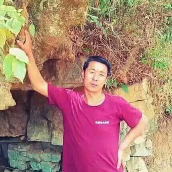 过客泪了寂灭的照片