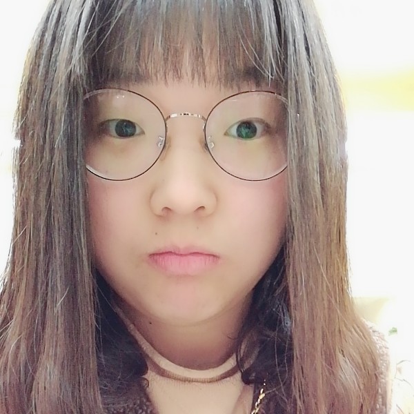 傻傻的依旧咧着嘴的照片