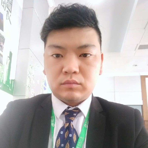 只沾草不惹花的照片
