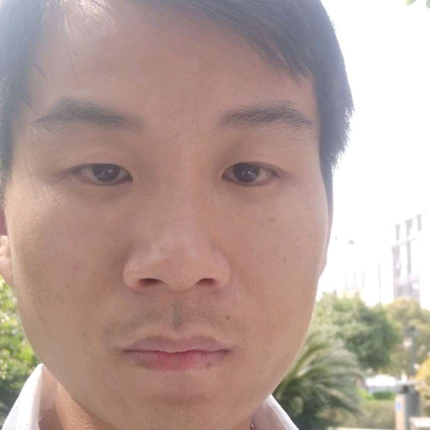 绿茶保卫高大的照片
