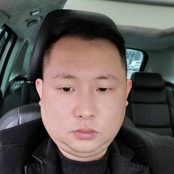 叽里叽里的照片