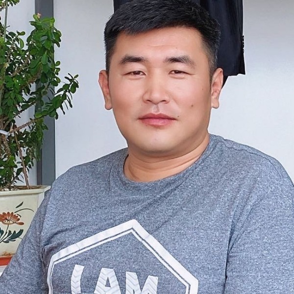 再而三的照片
