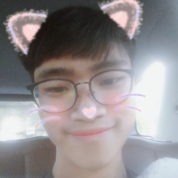 我在找一个爱我的的照片