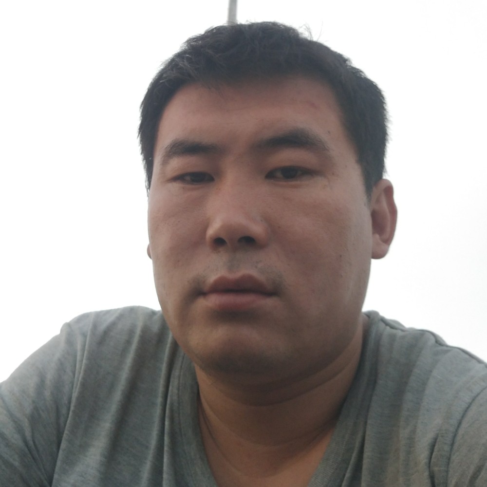 路人粗心的照片