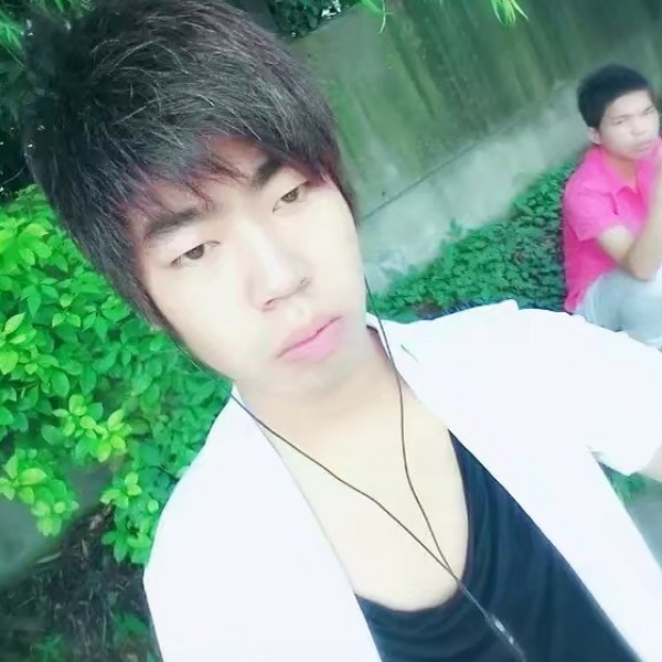 红尘雨夜的照片