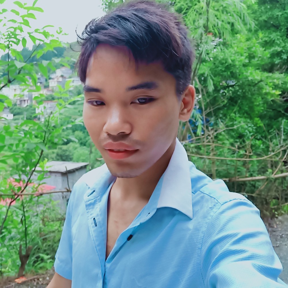 春华说开心的照片