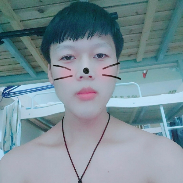 兮颜花痴的照片