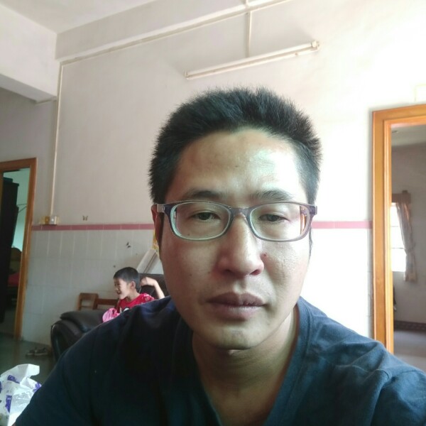 冷酷演变尊云的照片