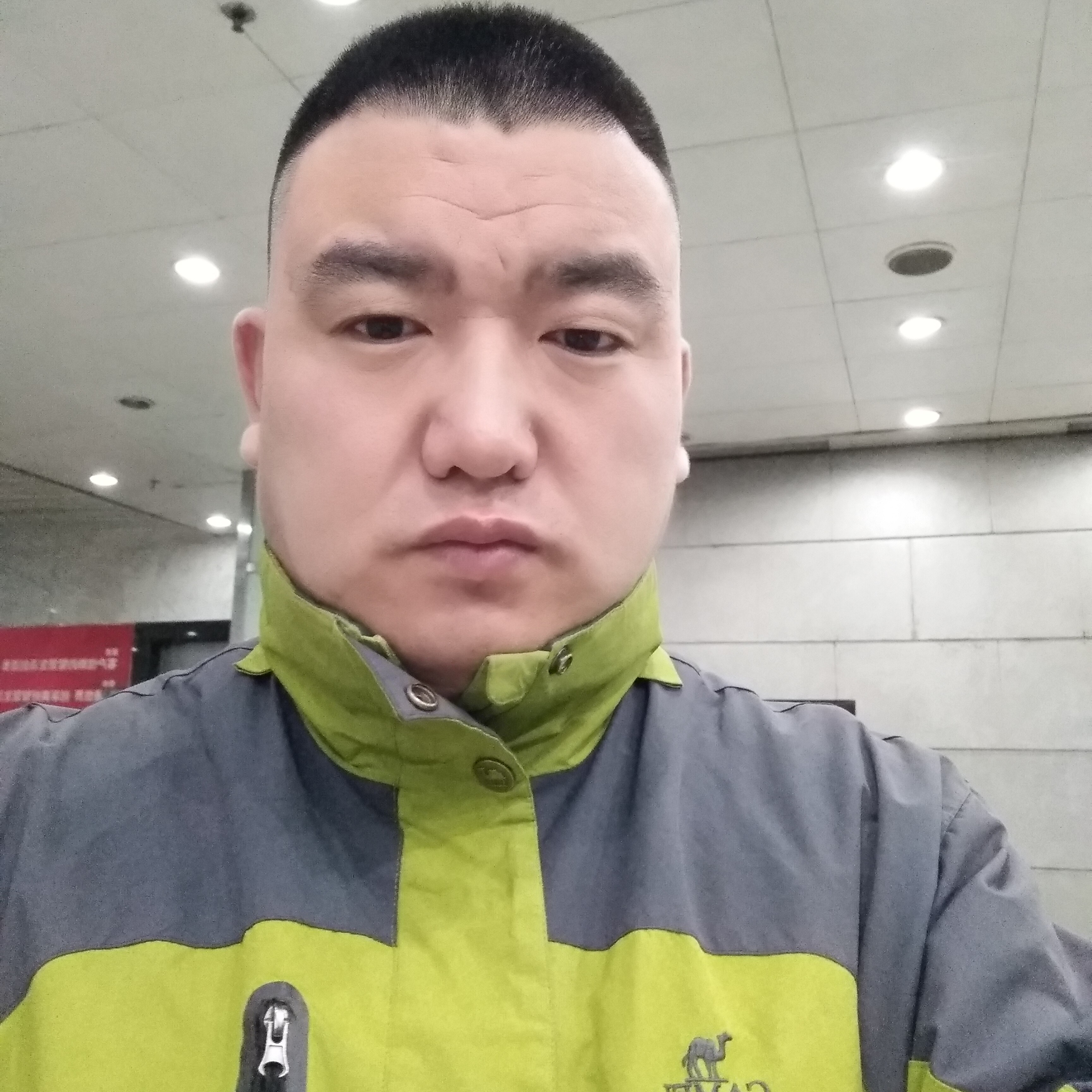 爆米花蹁跹故意的照片