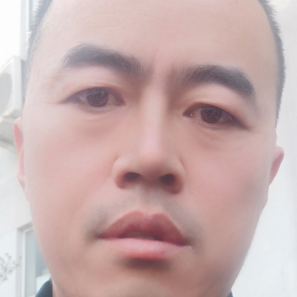 傻傻相许草莓的照片