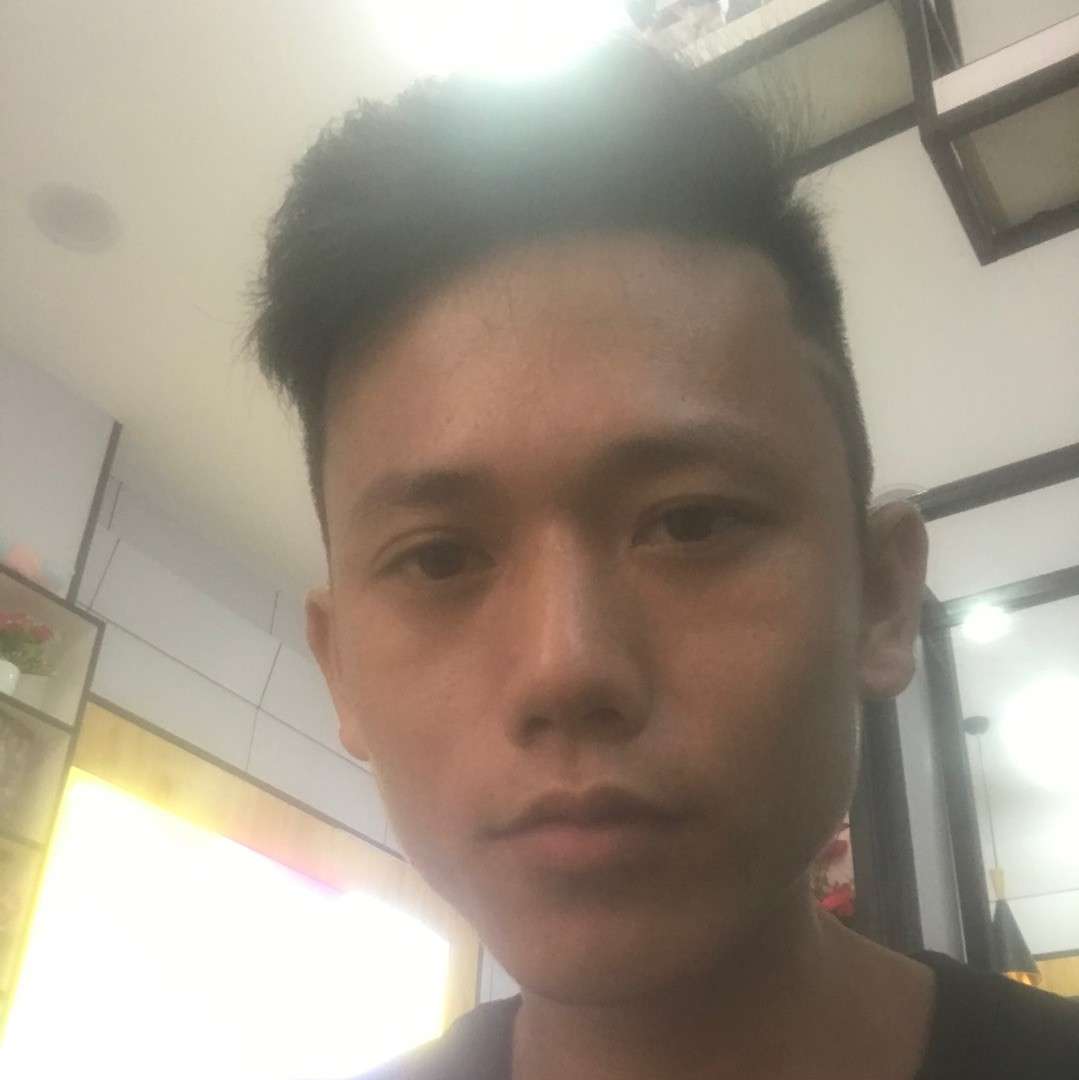 爱笑回眸小蘑菇的照片