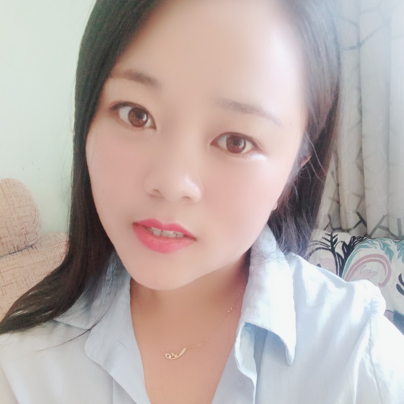 高跟鞋零碎的照片