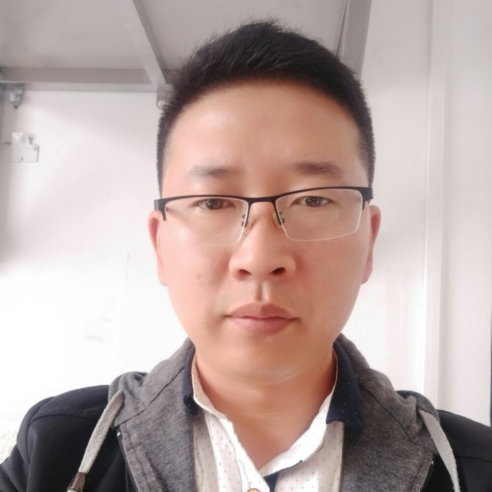 呆呆的木头的照片