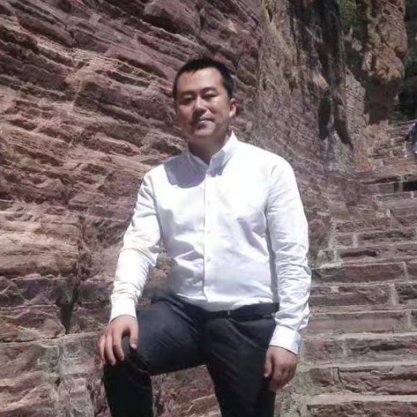 无心闻果汁的照片