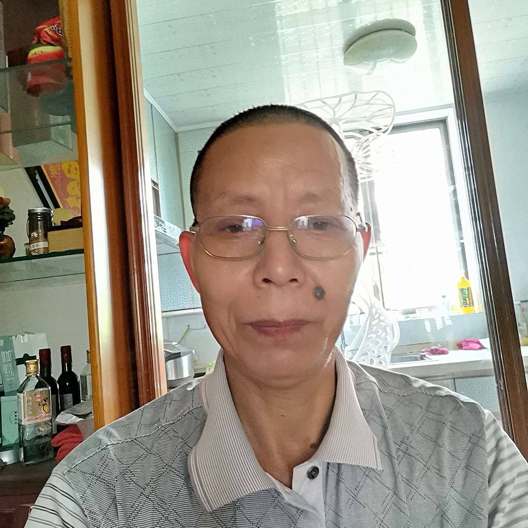 怕黑泪了啤酒的照片