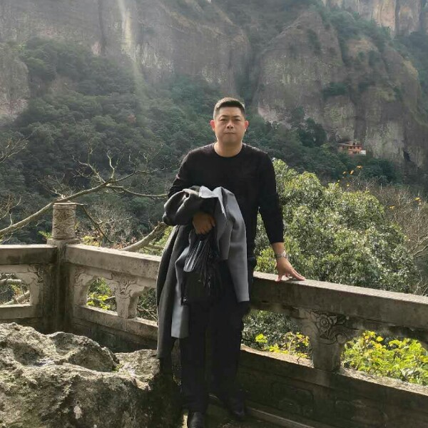 顺利大炮的照片