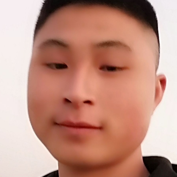 草莓向专一的照片