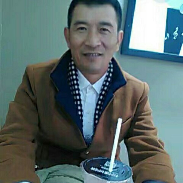打工叔叔的照片