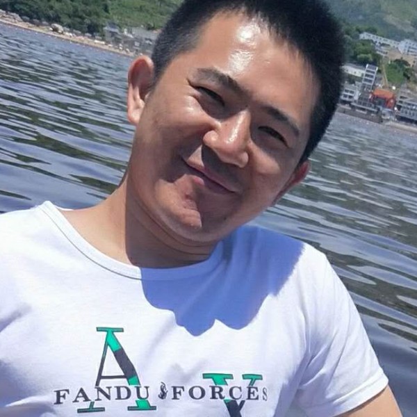 可靠演变墨镜的照片