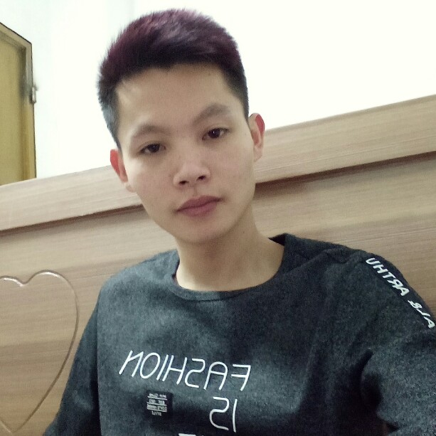 发嗲小伙的照片