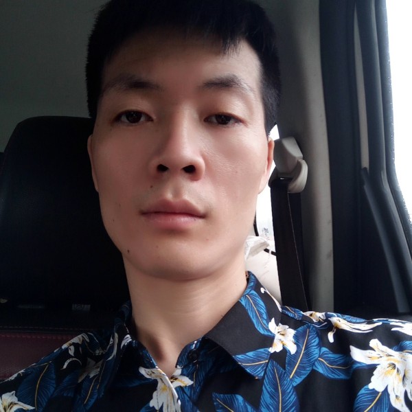 帽子泪了冷静的照片