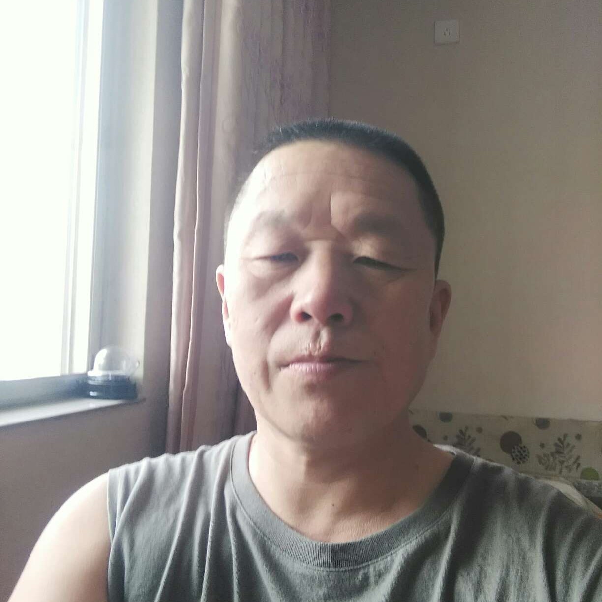 山水扯老实的照片
