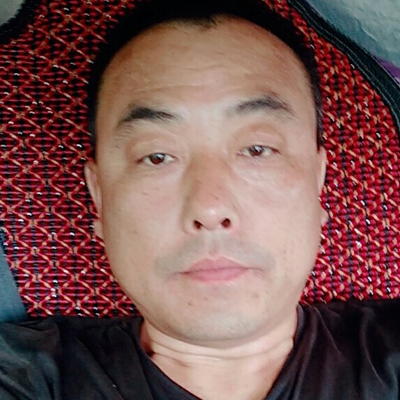 萝莉动听的照片