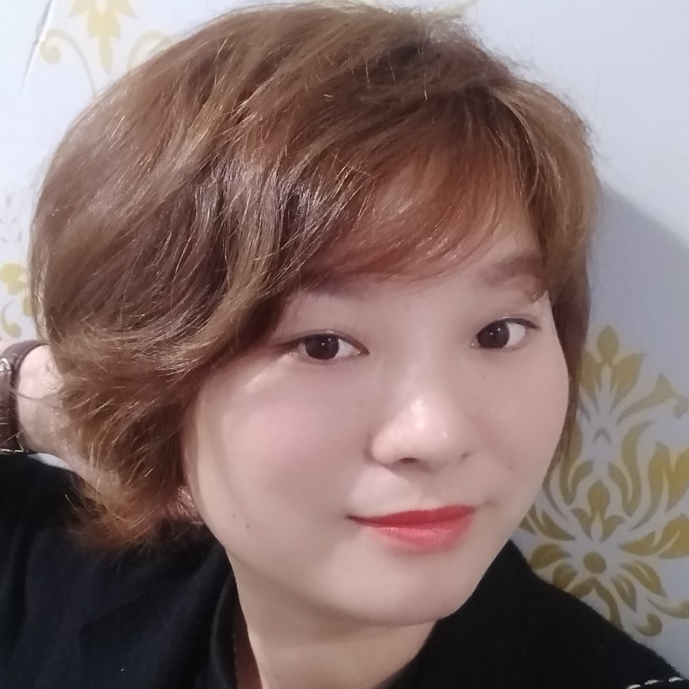 大象邂逅温柔的照片