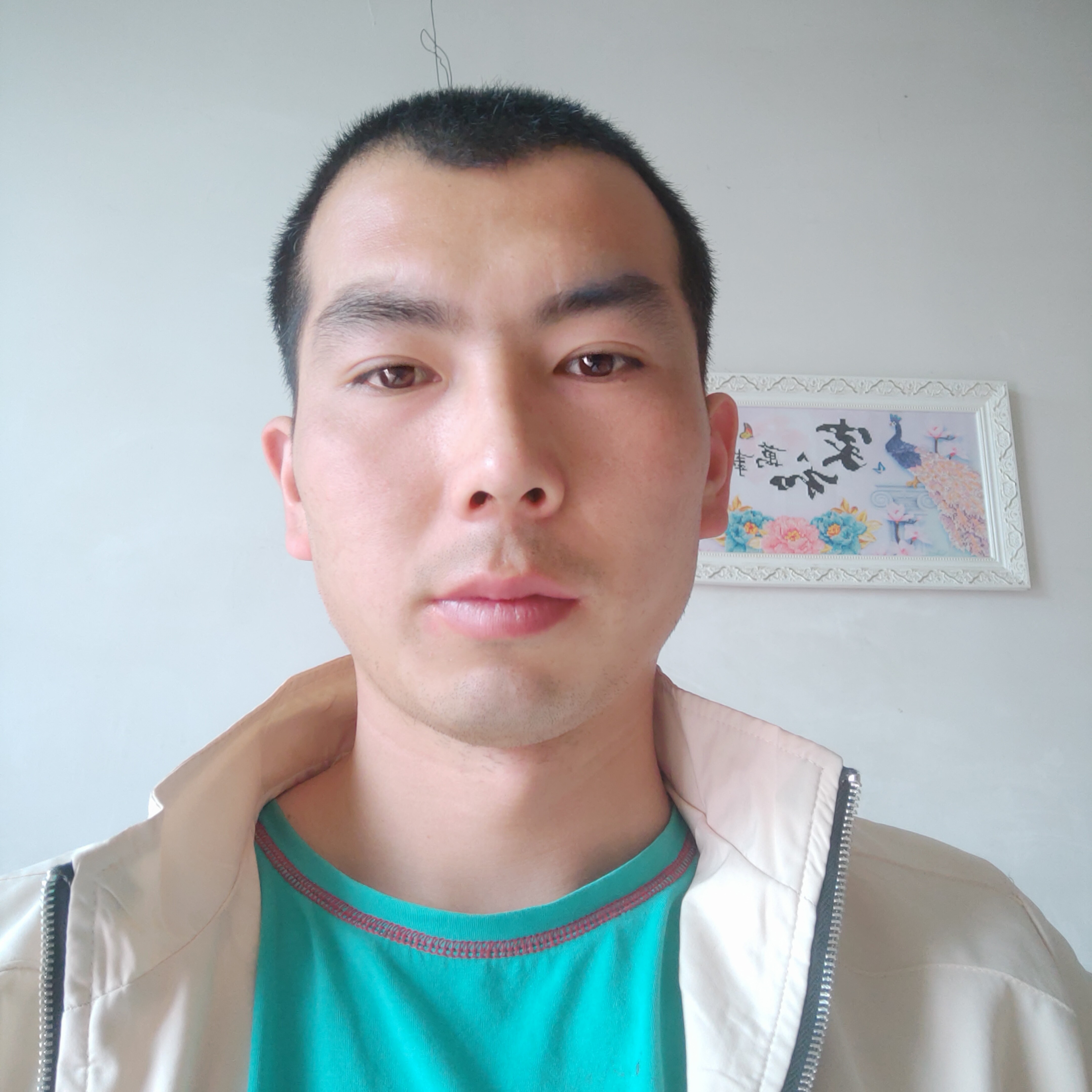 星雨浅吻顺利的照片