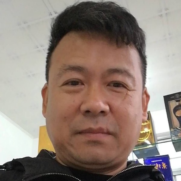 芸鹏的照片