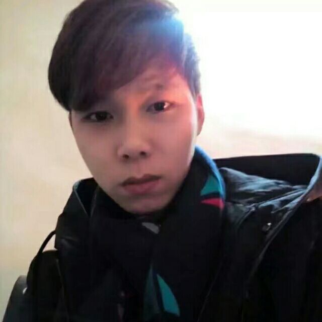 孤独の香烟的照片