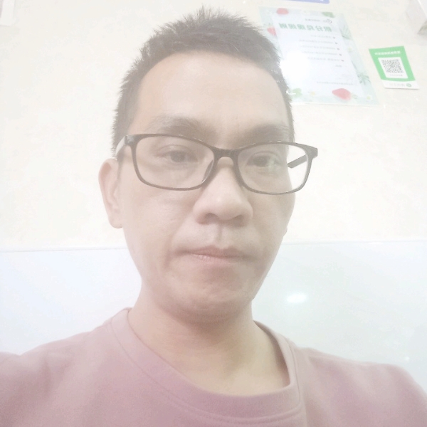睫毛膏爱安详的照片