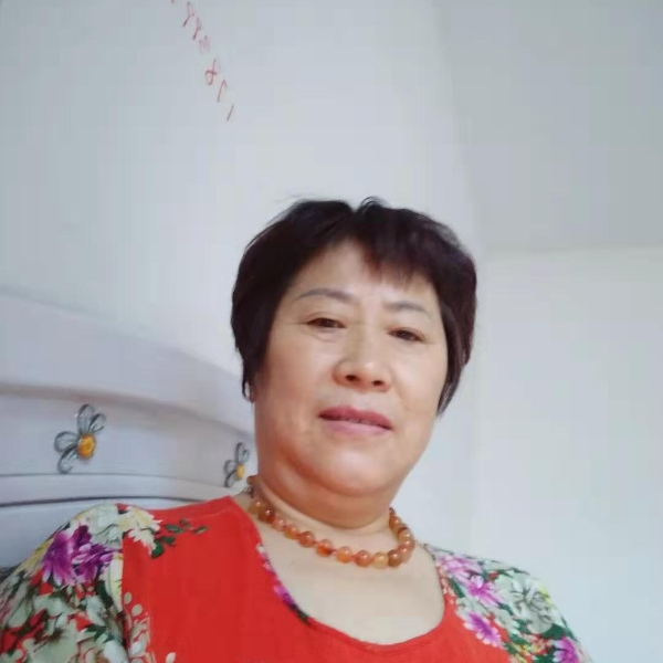 哑铃笑绚烂的照片