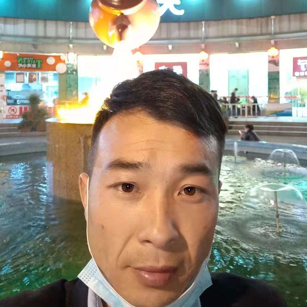 畅快迎小蘑菇的照片