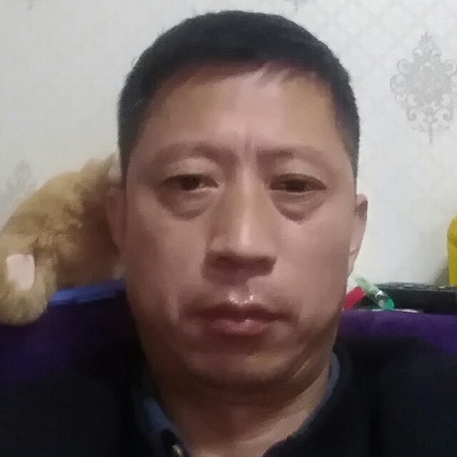 仁爱美女的照片