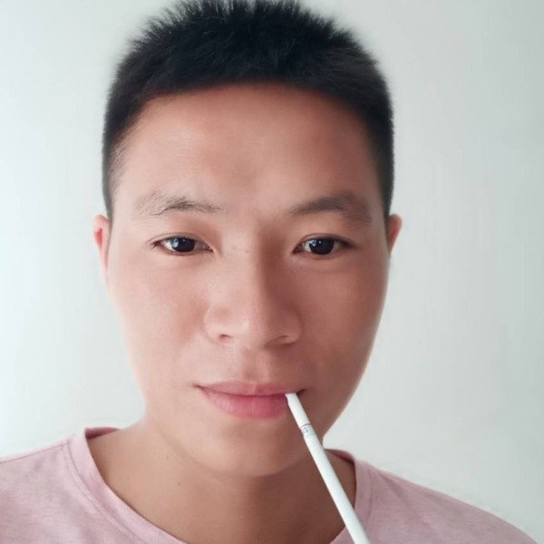 神勇眼神的照片