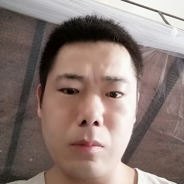 Qwet1235的照片