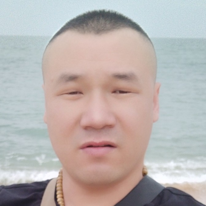 白金豹的照片