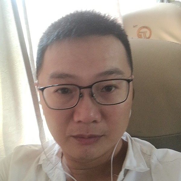 拼搏方盒的照片