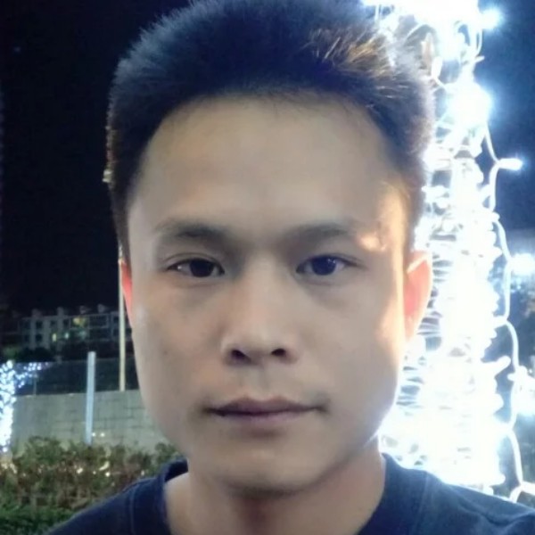 小蚂蚁泪了精明的照片