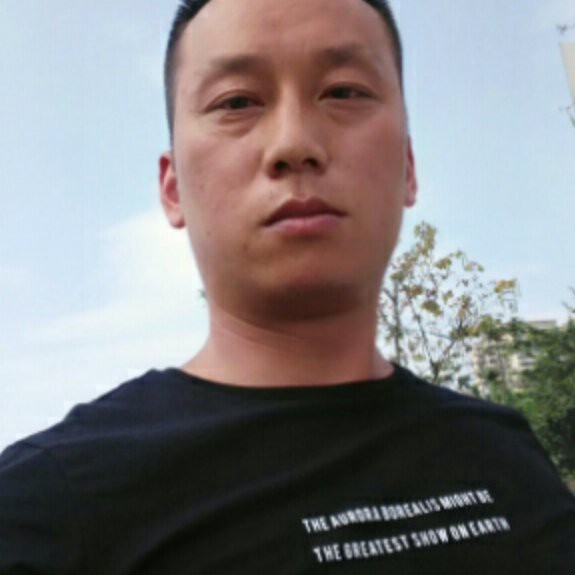 着急洋葱的照片