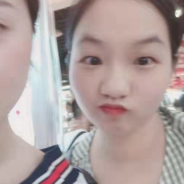 怡然小兰花的照片